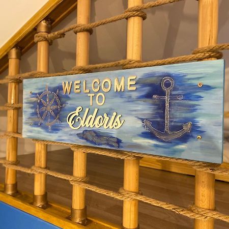 Apartament Eldoris コスティネシュティ エクステリア 写真